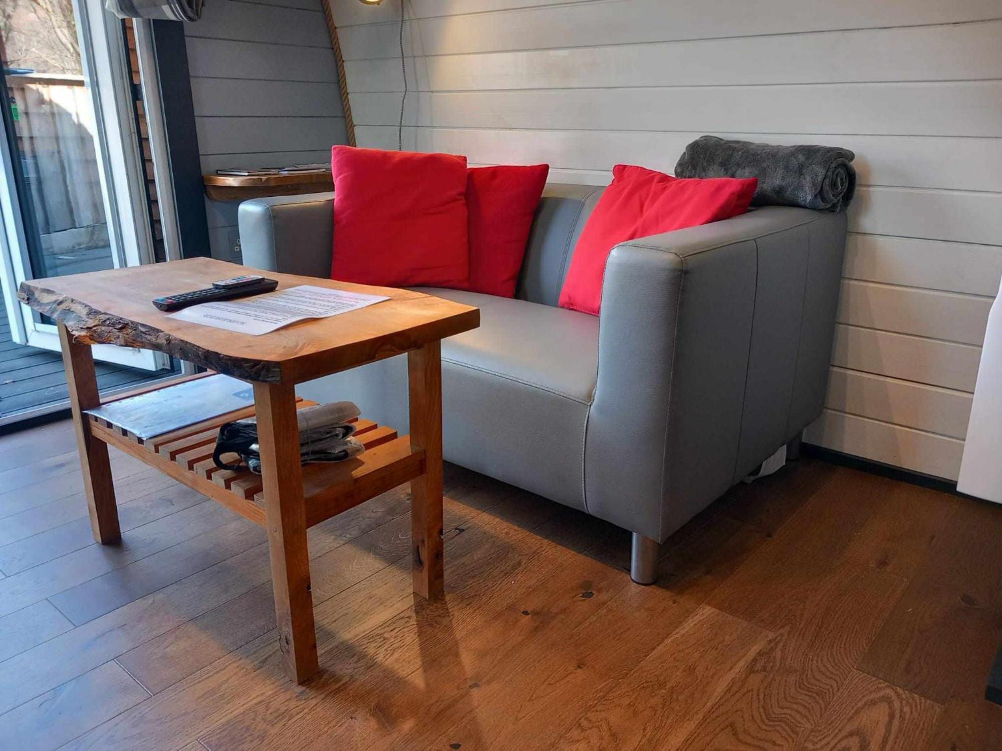 קינלוכלבן Riverside Pod, West Highland Way Holidays מראה חיצוני תמונה